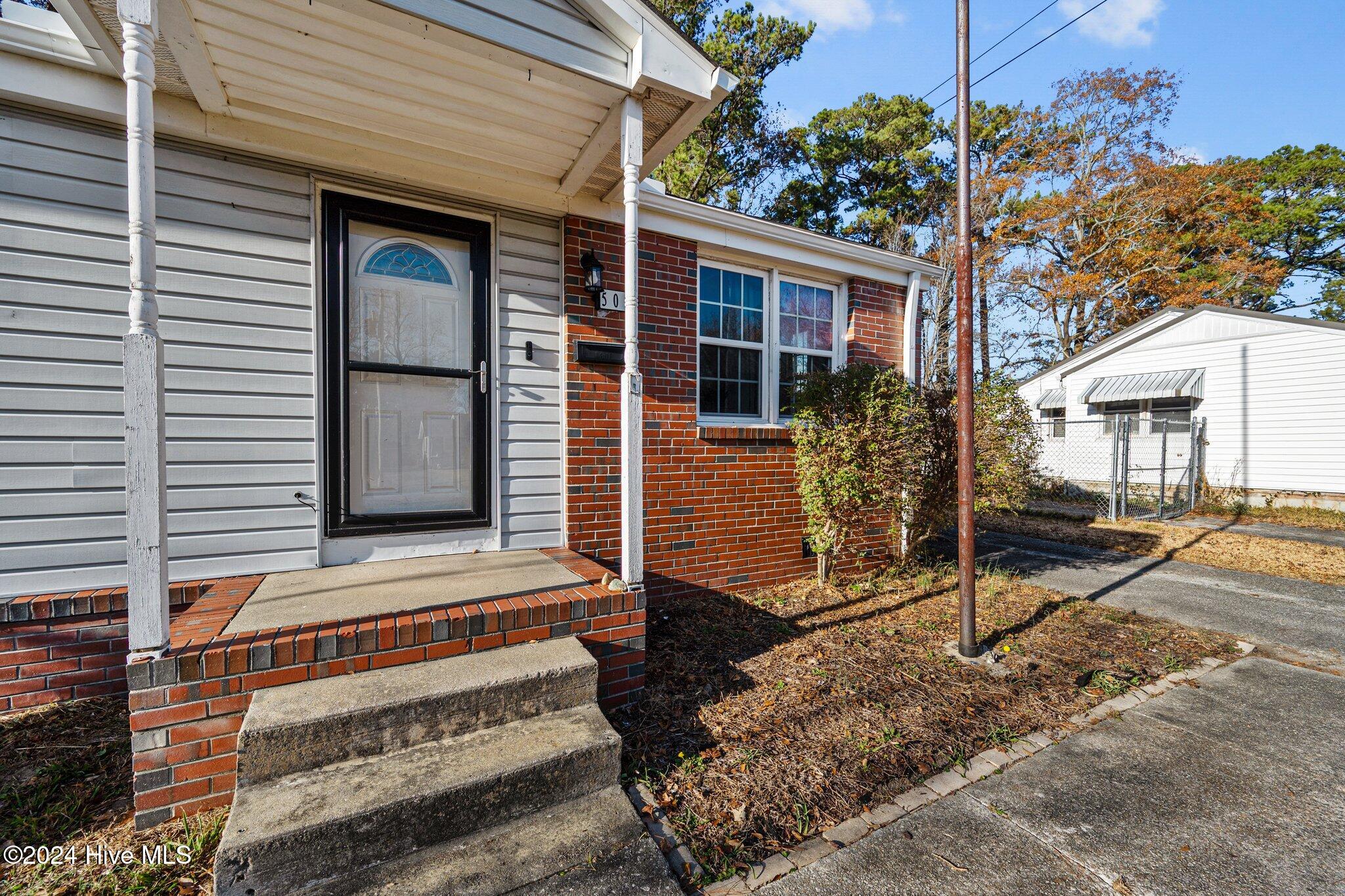 507 Cheyenne Road Jacksonville, NC 28540 - Photo 34 of 51 34-web-or-mls-04