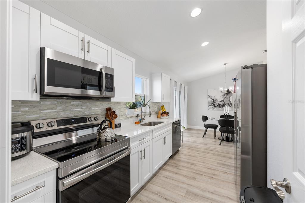 3597 Southwest 151st Avenue Ocala, FL 34481 - Photo 15 of 35