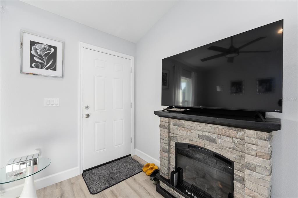 3597 Southwest 151st Avenue Ocala, FL 34481 - Photo 4 of 35