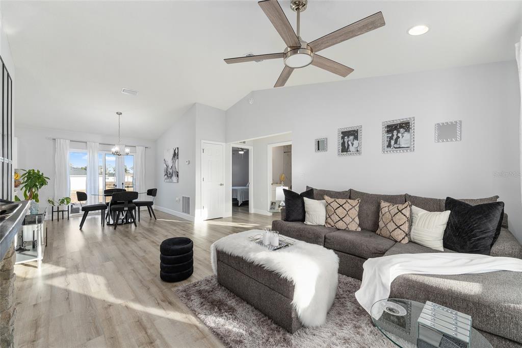 3597 Southwest 151st Avenue Ocala, FL 34481 - Photo 5 of 35