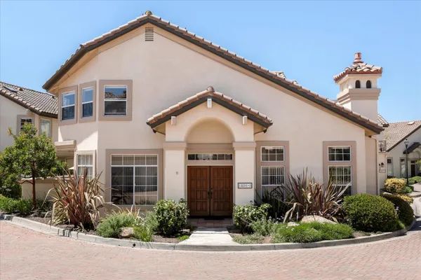 $7,000 | 1256 Cravens Lane, Unit 3, Carpinteria, CA 93013