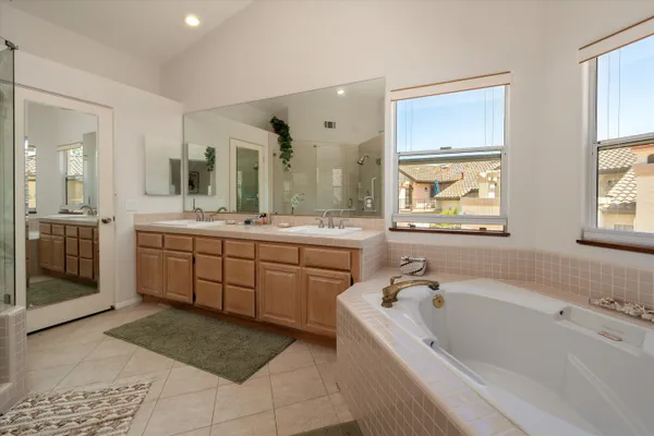 $7,000 | 1256 Cravens Lane, Unit 3, Carpinteria, CA 93013