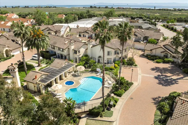 $7,000 | 1256 Cravens Lane, Unit 3, Carpinteria, CA 93013