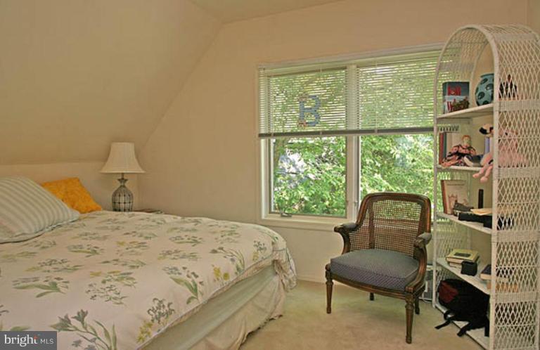 962 Melvin Road Annapolis, MD 21403 - Photo 21 of 29 Bedroom #3