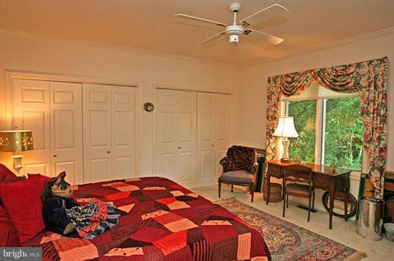 962 Melvin Road Annapolis, MD 21403 - Photo 22 of 29 Bedroom #4