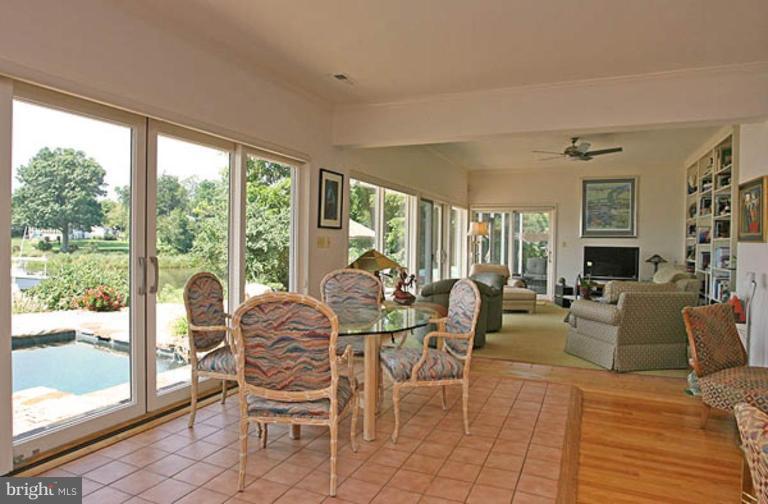 962 Melvin Road Annapolis, MD 21403 - Photo 26 of 29 Great Room