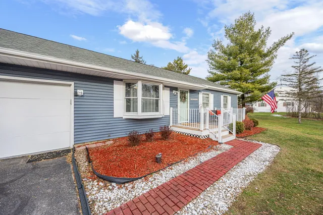 $325,000 | 916 West Remus Road, Mount Pleasant, MI 48858