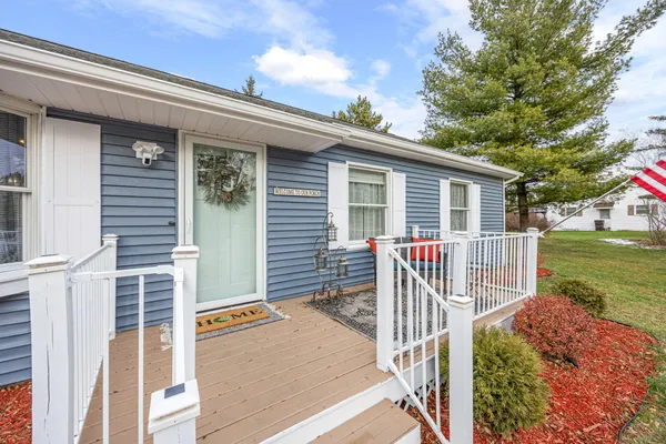 $300,000 | 916 West Remus Road, Mount Pleasant, MI 48858