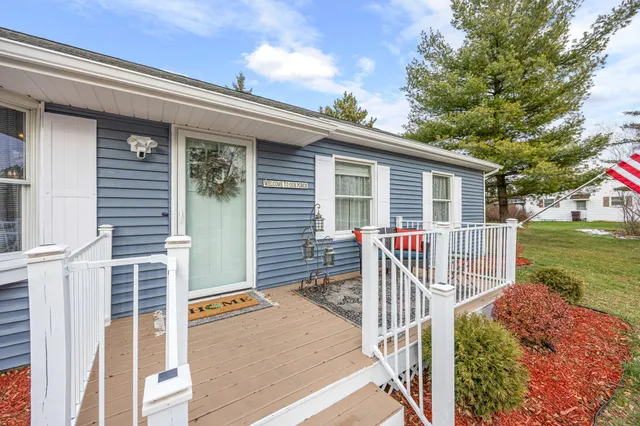 $325,000 | 916 West Remus Road, Mount Pleasant, MI 48858