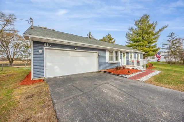 $325,000 | 916 West Remus Road, Mount Pleasant, MI 48858