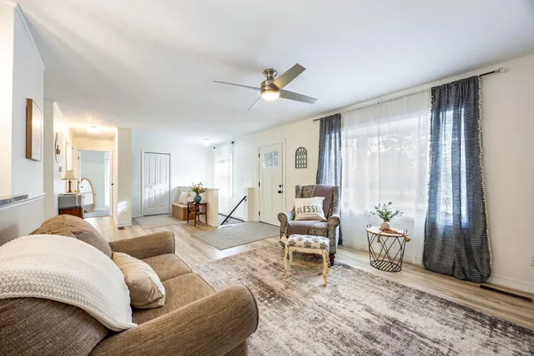 $300,000 | 916 West Remus Road, Mount Pleasant, MI 48858