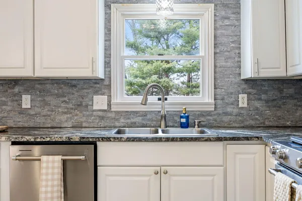 $300,000 | 916 West Remus Road, Mount Pleasant, MI 48858