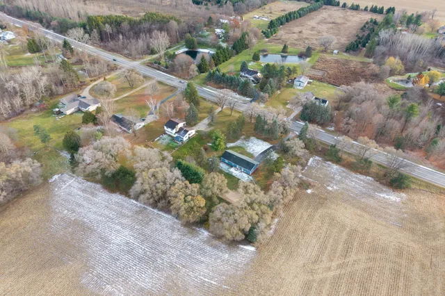 $325,000 | 916 West Remus Road, Mount Pleasant, MI 48858