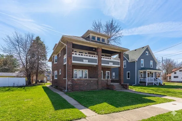 $185,000 | 1509 16th Avenue, Rockford, IL 61104
