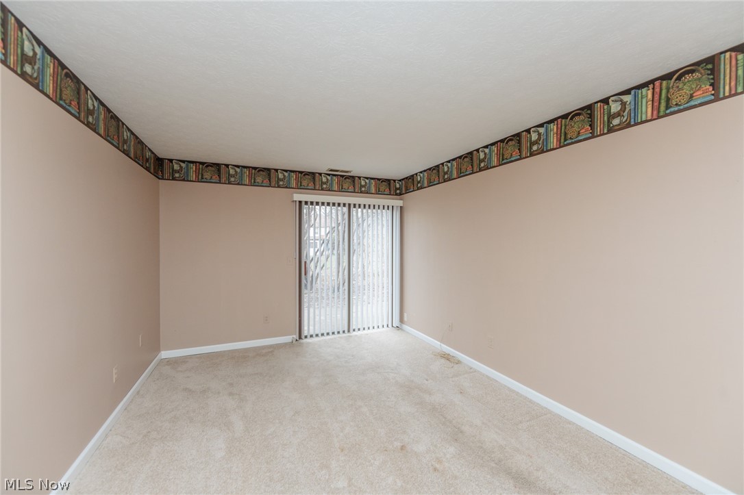 3265 Mayfield Road, Unit 29 Cleveland, OH 44118 - Photo 35 of 44