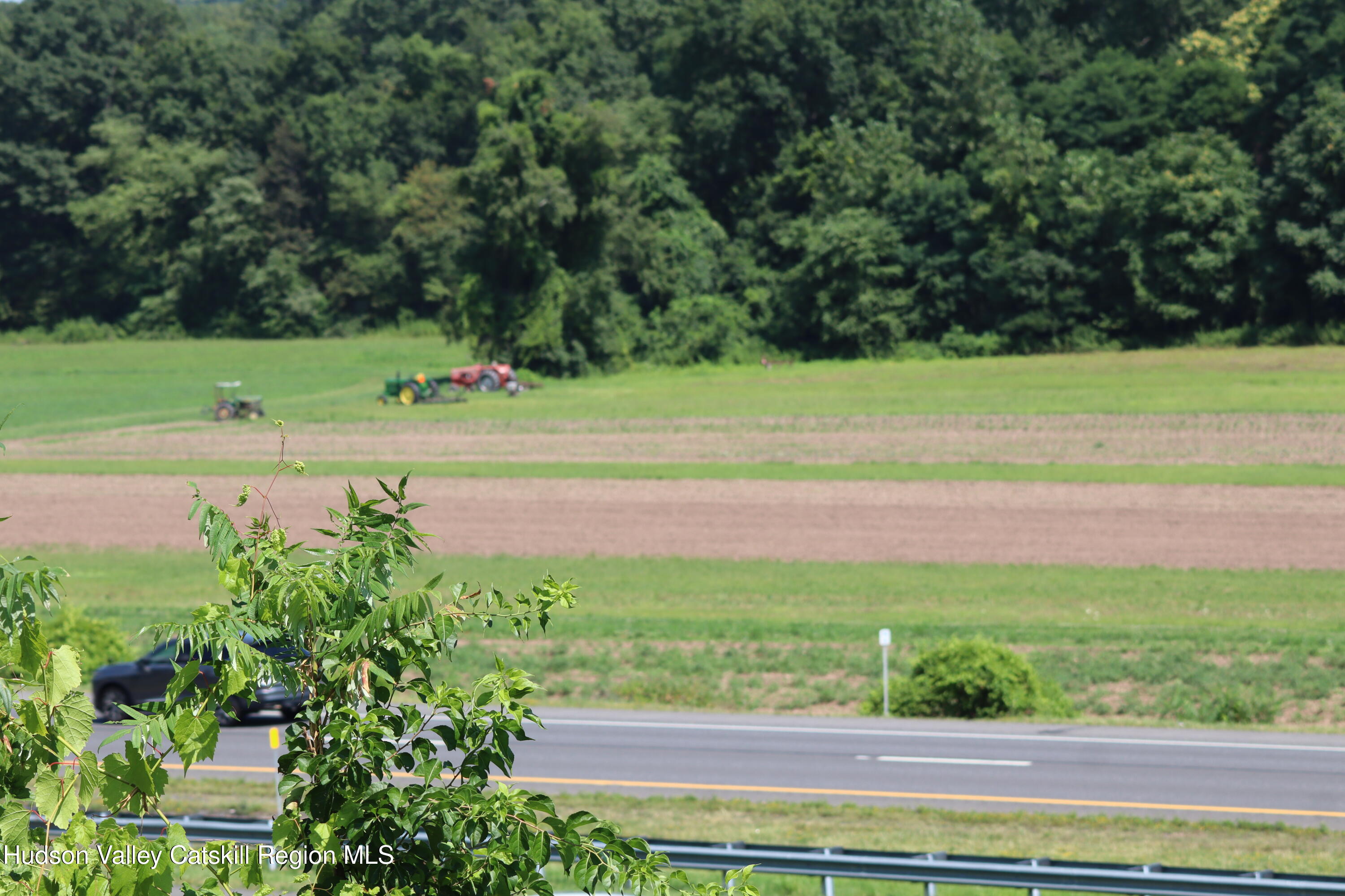 2050 Sawkill Ruby Road Kingston, NY 12401 - Photo 5 of 38 a view of a garden