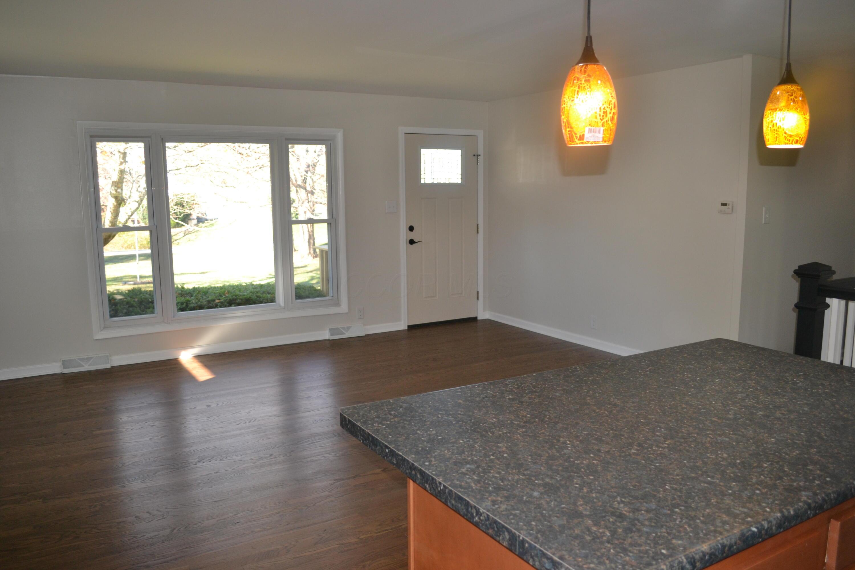 5375 Fairmount Road Heath, OH 43056 - Photo 10 of 63 DSC_0133
