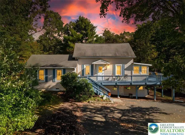 $338,500 | 1637 Brushy Mountain Road, East Stroudsburg, PA 18302