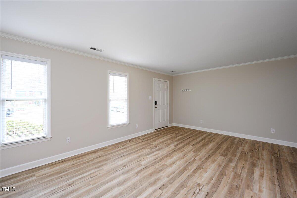 5662 Hamstead Crossing Raleigh, NC 27612 - Photo 6 of 31 06-- 6