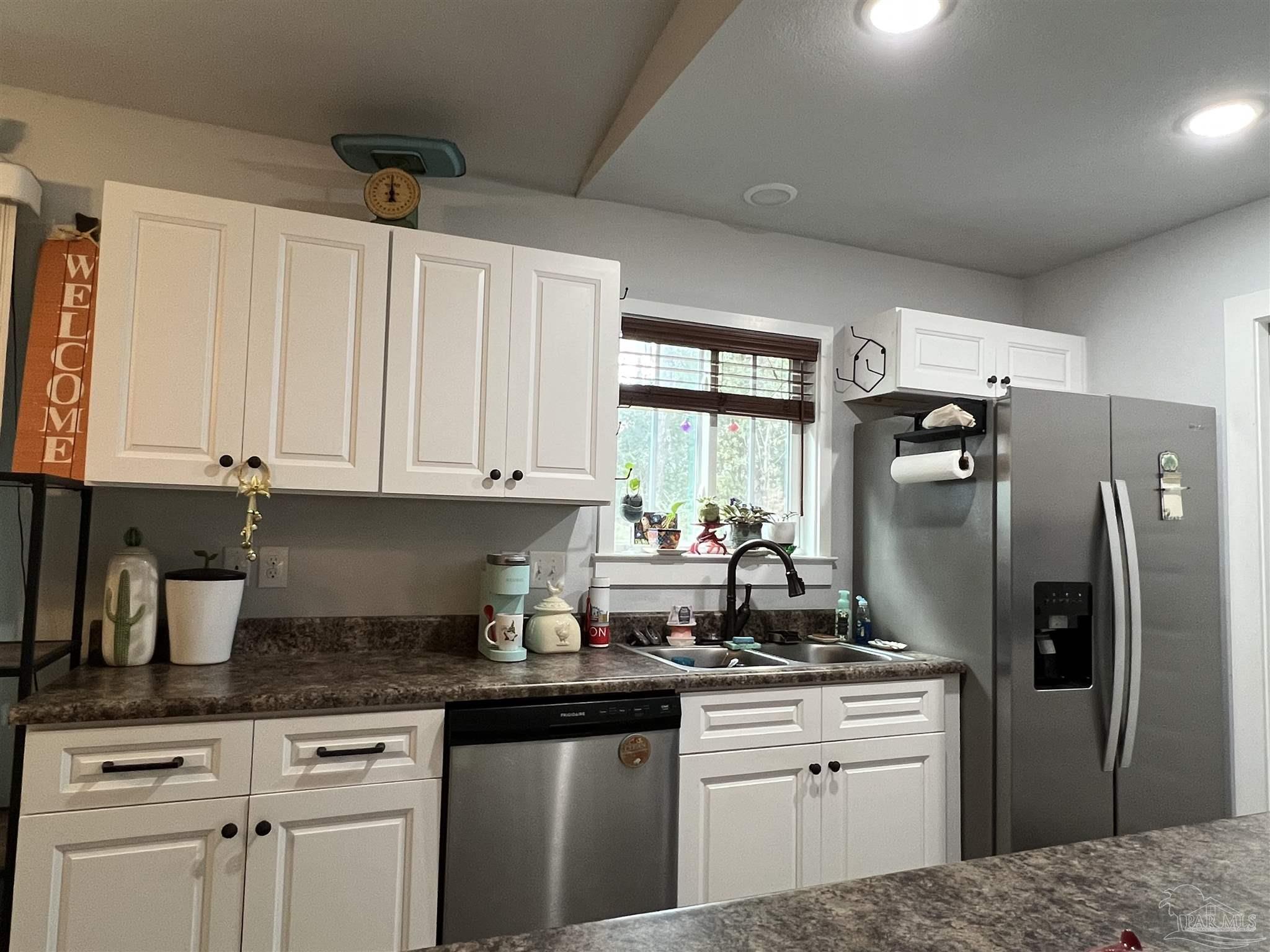 4213 Triangle Street Milton, FL 32583 - Photo 11 of 22