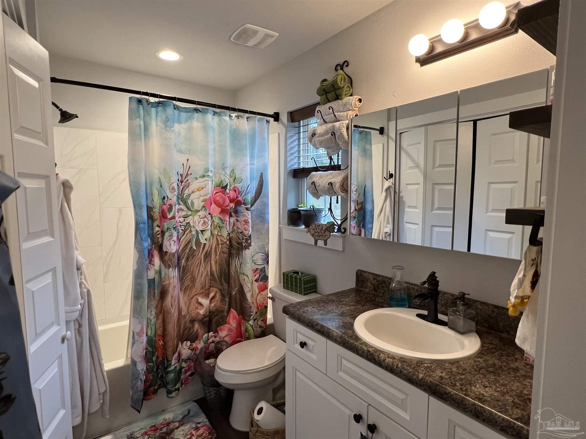 4213 Triangle Street Milton, FL 32583 - Photo 6 of 22