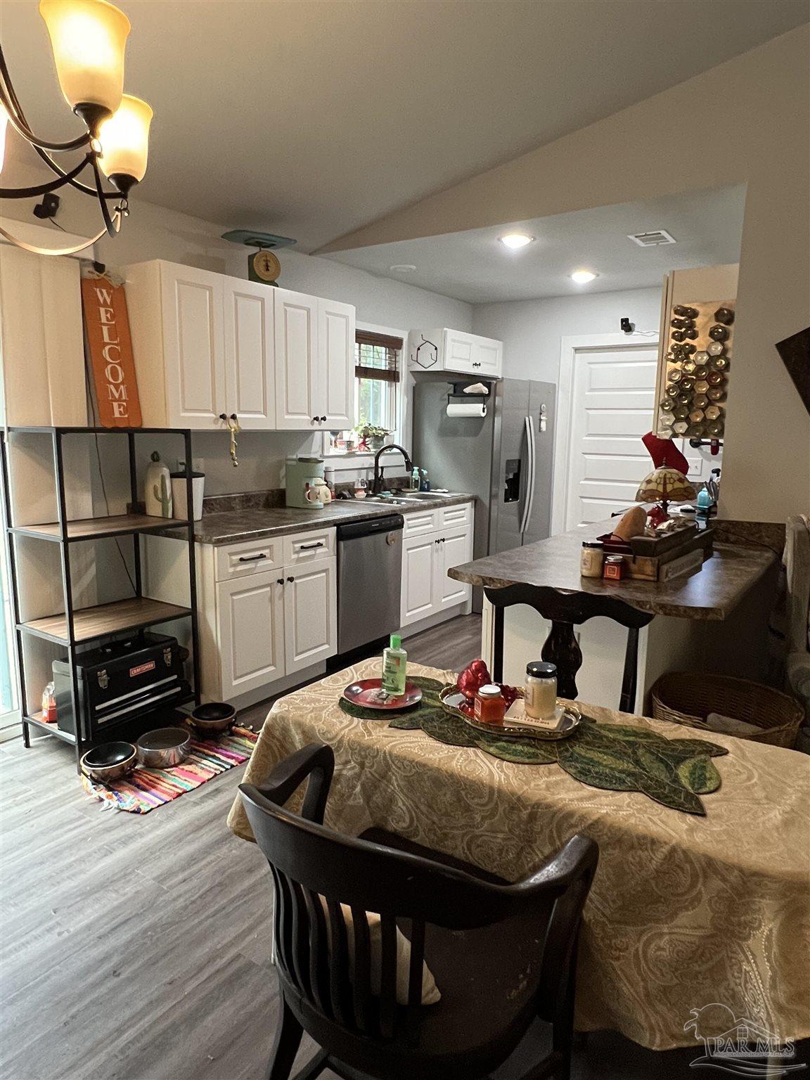 4213 Triangle Street Milton, FL 32583 - Photo 8 of 22