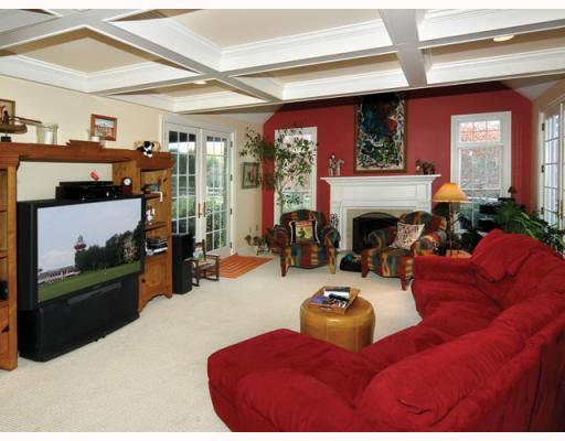 281 Chippewa Park Road Beaver Falls, PA 15010 - Photo 5 of 12 Den/Family/Great Room.