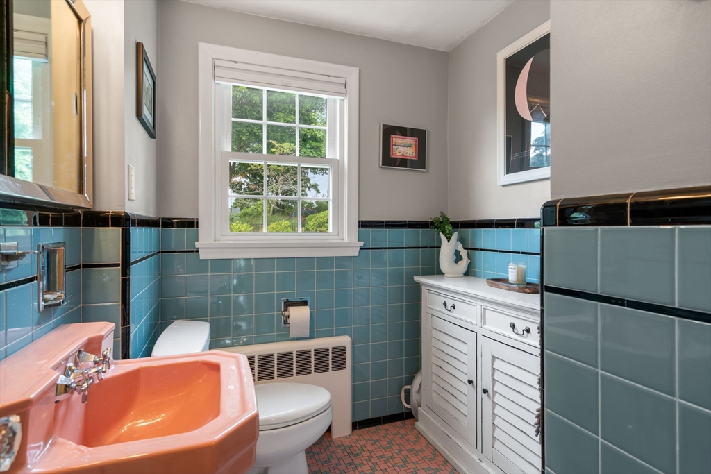 60 Ramshead Road Medford, MA 02155 - Photo 12 of 27 Gallery Image 12