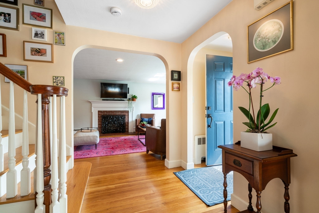 60 Ramshead Road Medford, MA 02155 - Photo 4 of 27 Gallery Image 4