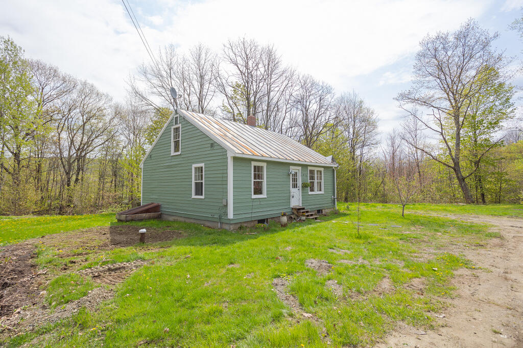1083 Fairbanks Road Farmington, ME 04938 - Photo 40 of 43 srr-41