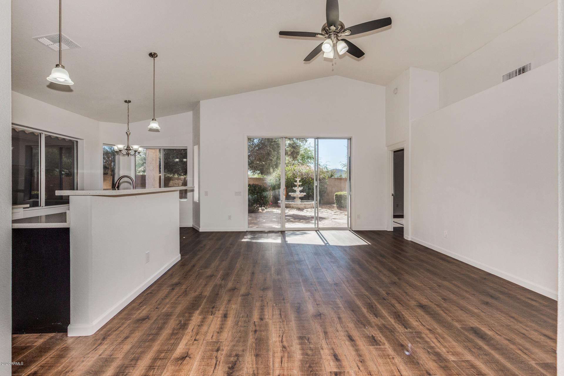 111 West Grandview Road Phoenix, AZ 85022 - Photo 13 of 57 Grandview 11