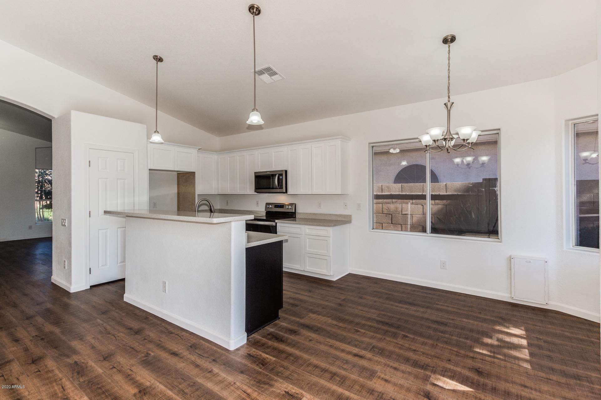 111 West Grandview Road Phoenix, AZ 85022 - Photo 20 of 57 Grandview 18