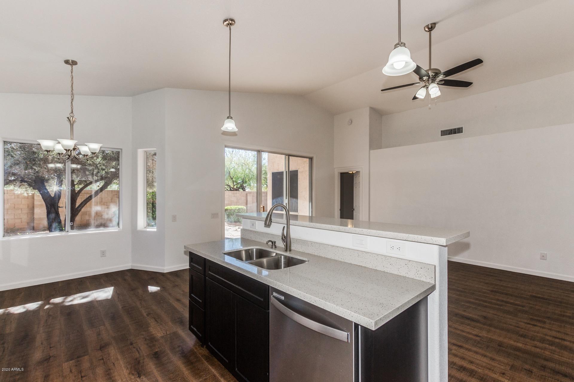 111 West Grandview Road Phoenix, AZ 85022 - Photo 33 of 57 Grandview 24