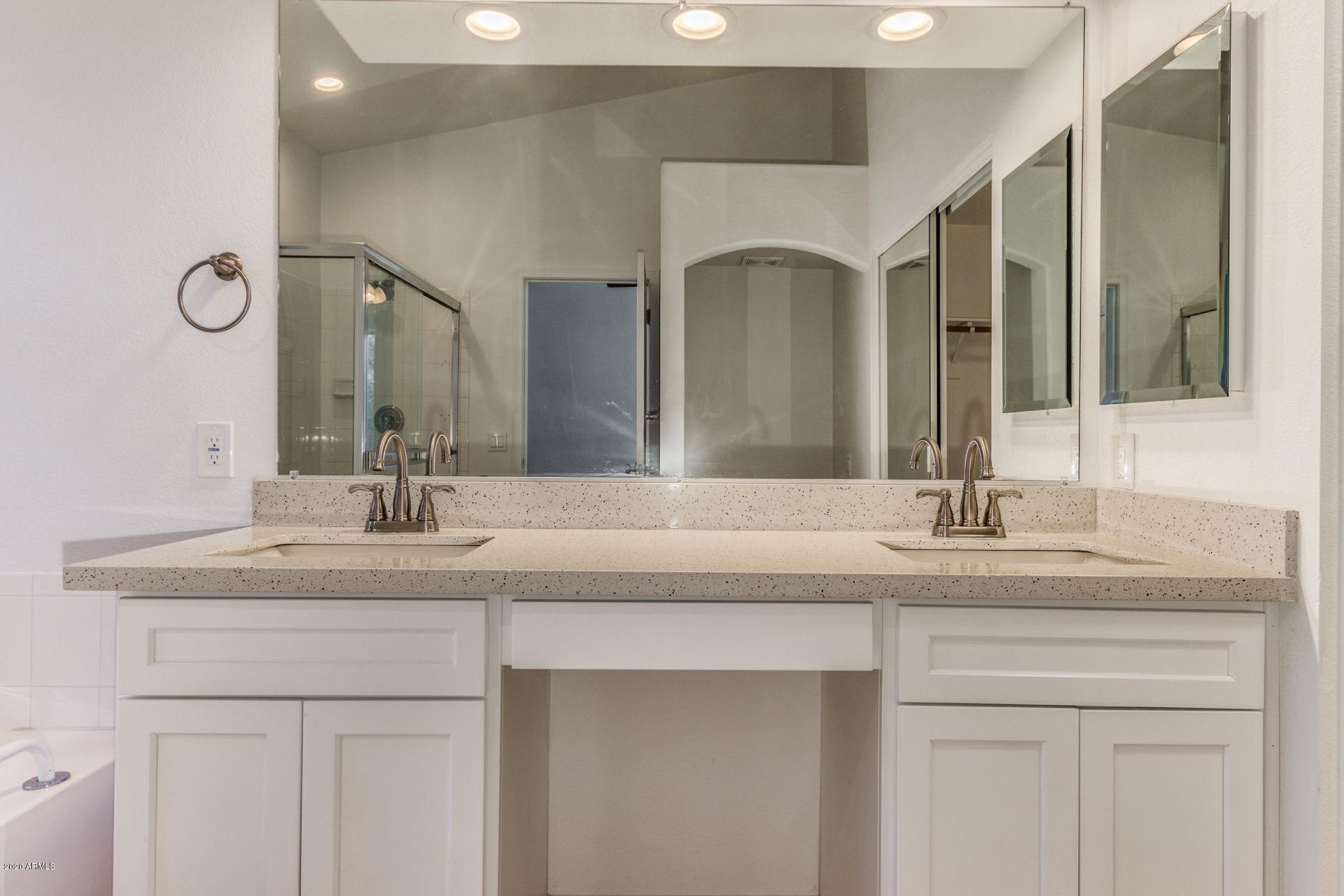 111 West Grandview Road Phoenix, AZ 85022 - Photo 42 of 57 Grandview 32