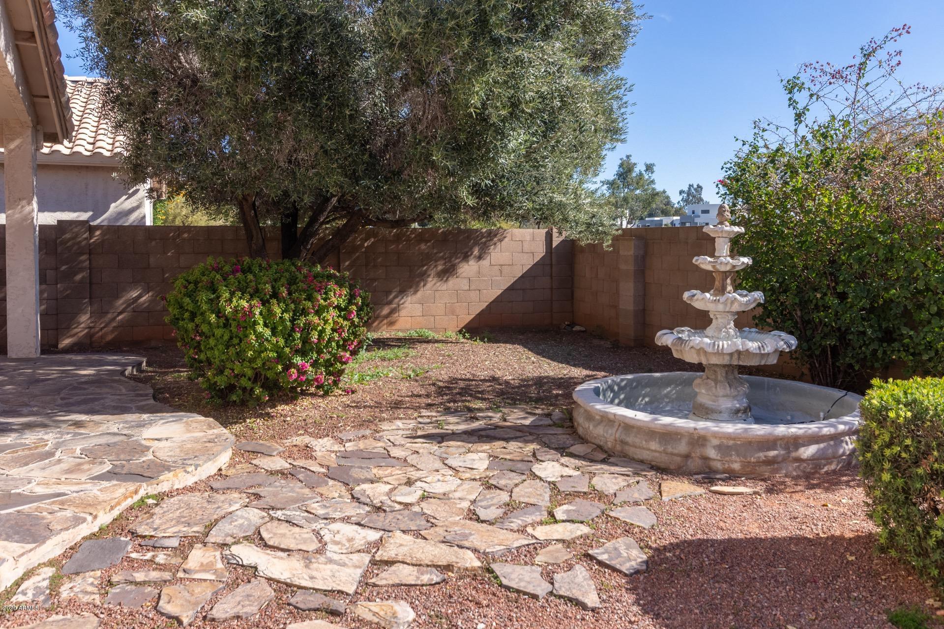 111 West Grandview Road Phoenix, AZ 85022 - Photo 56 of 57 Grandview 41