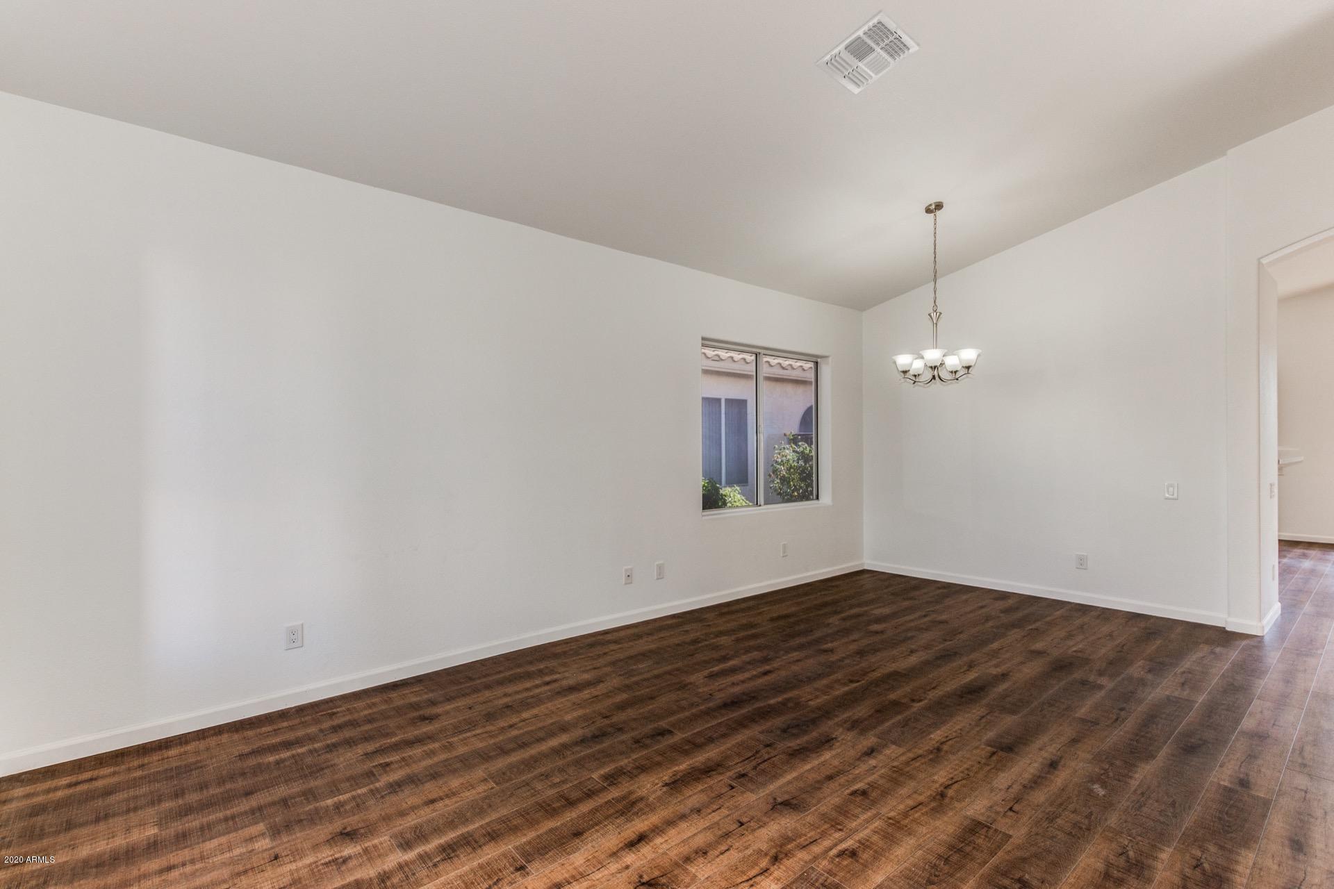 111 West Grandview Road Phoenix, AZ 85022 - Photo 8 of 57 Grandview 8