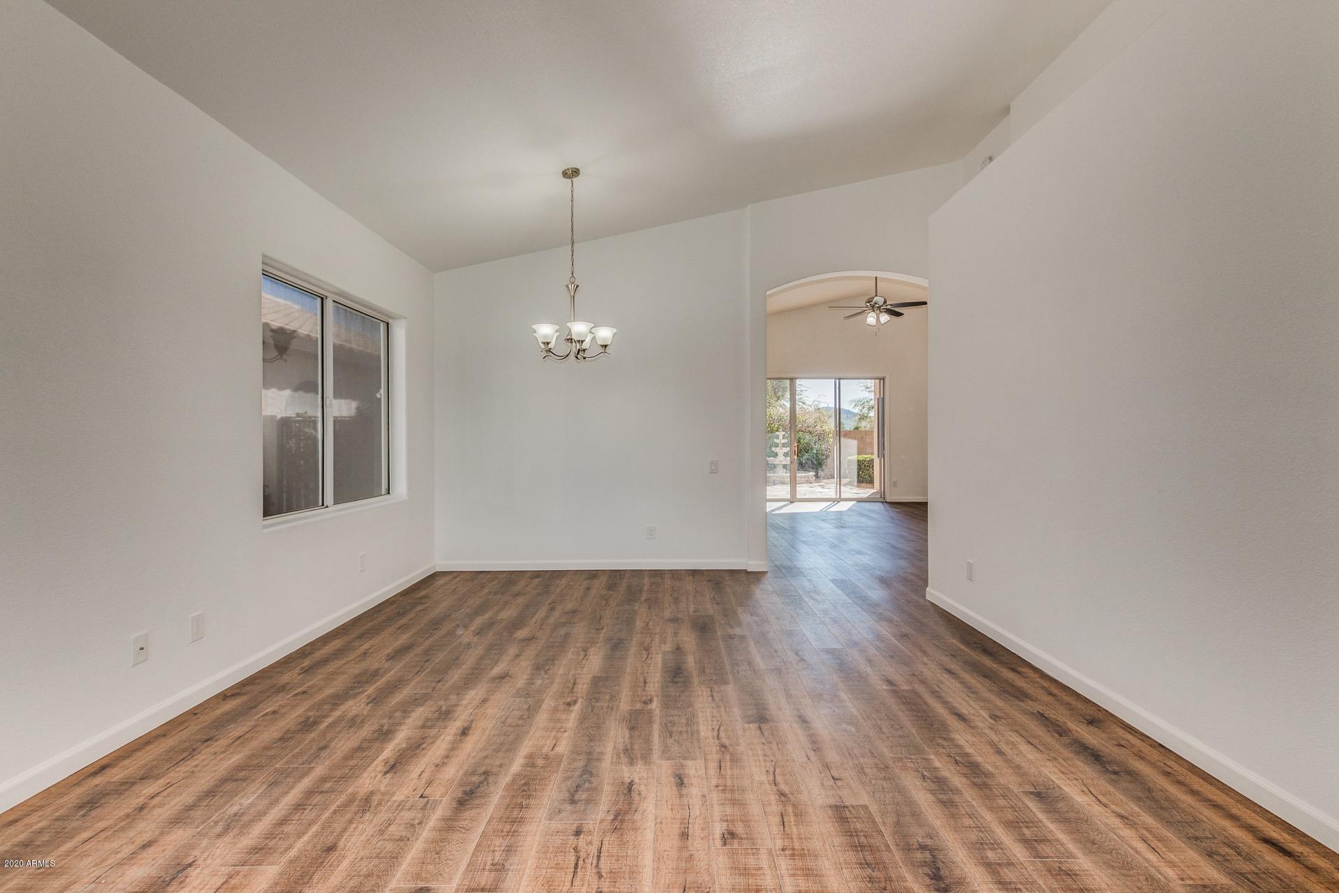 111 West Grandview Road Phoenix, AZ 85022 - Photo 9 of 57 Grandview 50
