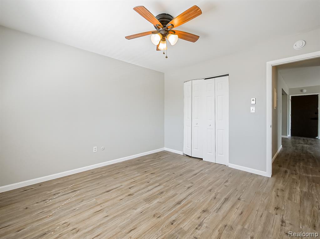 125 East Van Riper Road, Unit 5 Fowlerville, MI 48836 - Photo 13 of 23