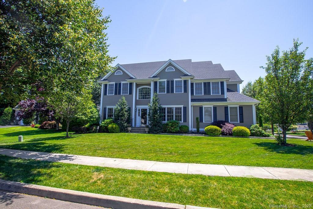 261 Mailands Road Fairfield, CT 06824 - Photo 1 of 1