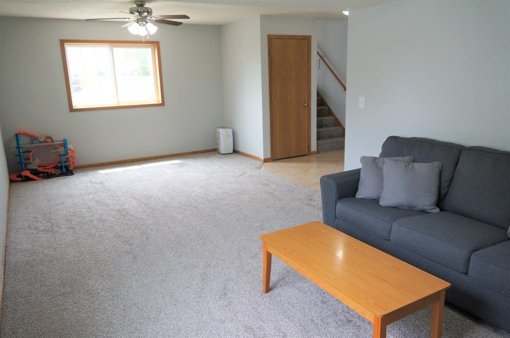 5587 Kingsbury Street Northwest Rochester, MN 55901 - Photo 13 of 20 Gallery Image 13