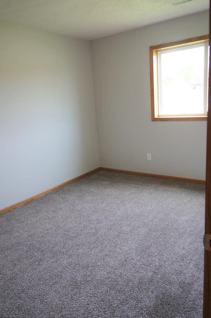 5587 Kingsbury Street Northwest Rochester, MN 55901 - Photo 14 of 20 Gallery Image 14