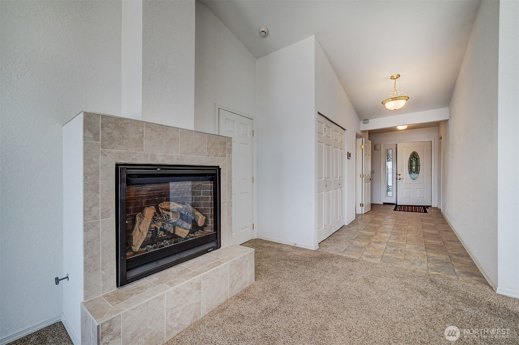 21910 President Point Road Northeast Kingston, WA 98346 - Photo 13 of 39 Gallery Image 13