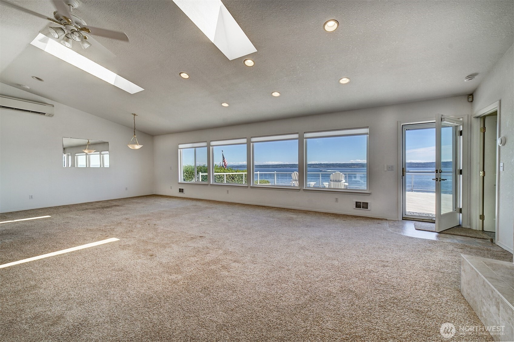 21910 President Point Road Northeast Kingston, WA 98346 - Photo 14 of 39 Gallery Image 14