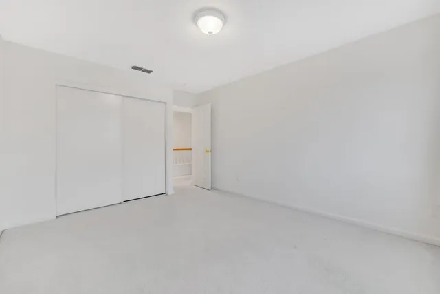 an empty room with an empty space