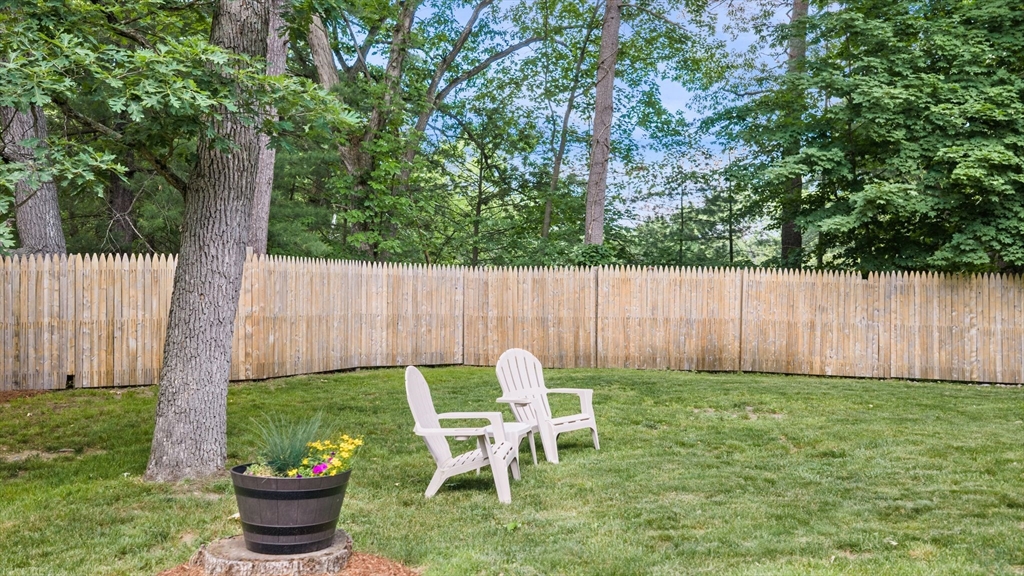 10 Grandview Road Reading, MA 01867 - Photo 5 of 42