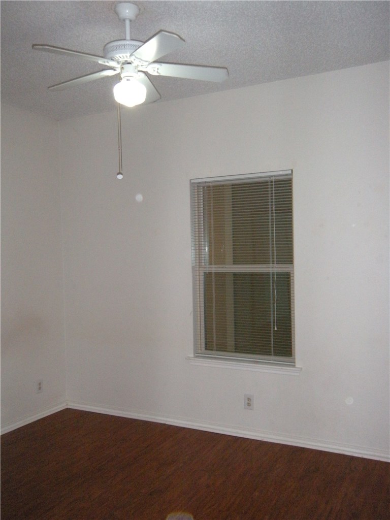 2414 Longview Street, Unit 305 Austin, TX 78705 - Photo 11 of 13