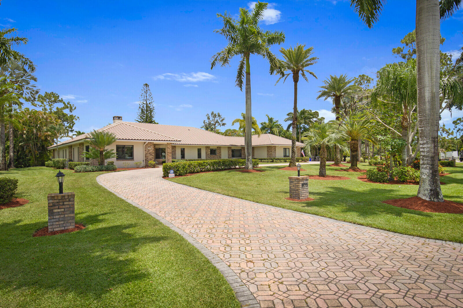 9170 Dundee Drive Lake Worth, FL 33467 - Photo 11 of 90 9170_Dundee_Dr81_mls