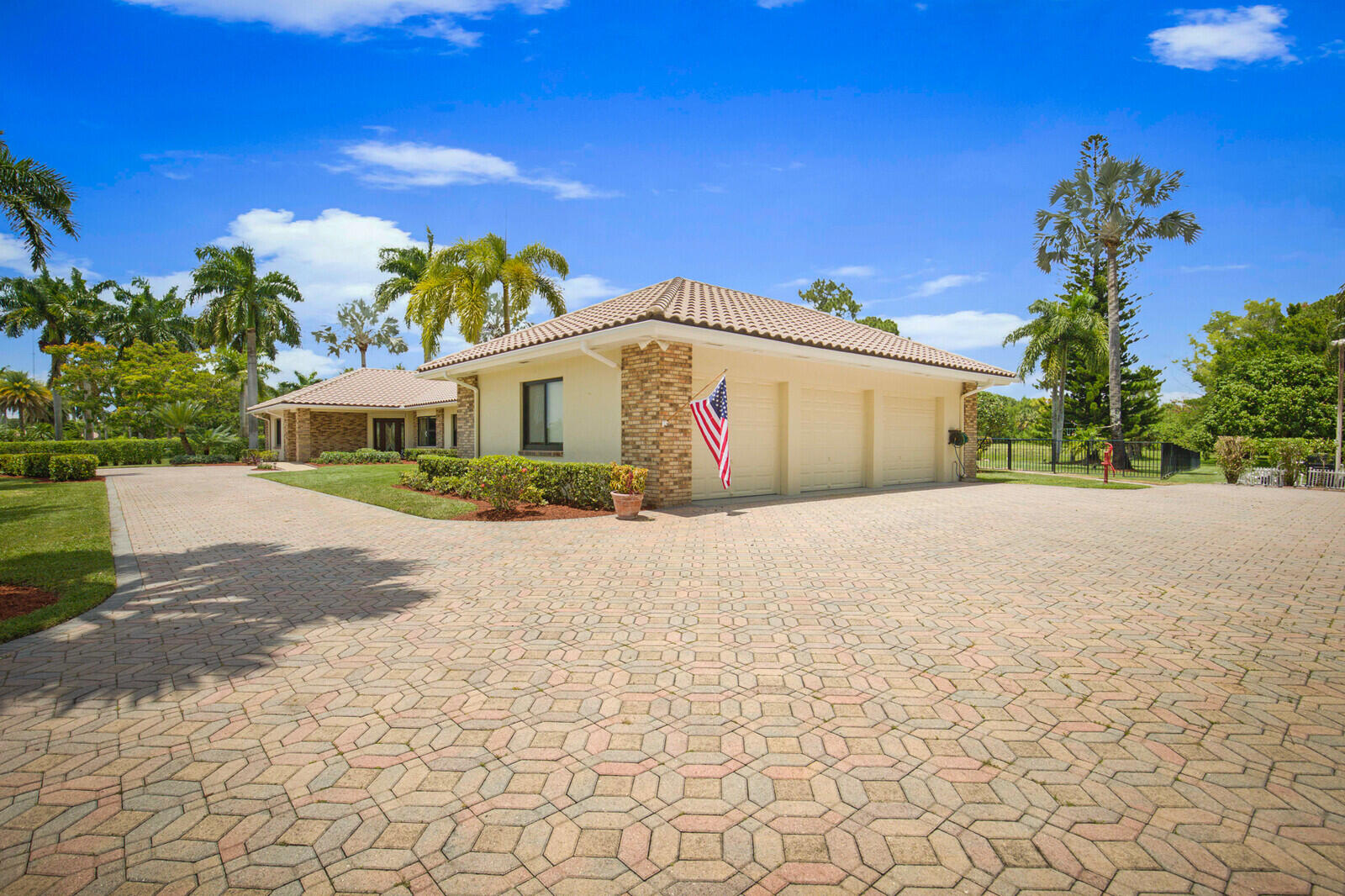 9170 Dundee Drive Lake Worth, FL 33467 - Photo 7 of 90 9170_Dundee_Dr82_mls