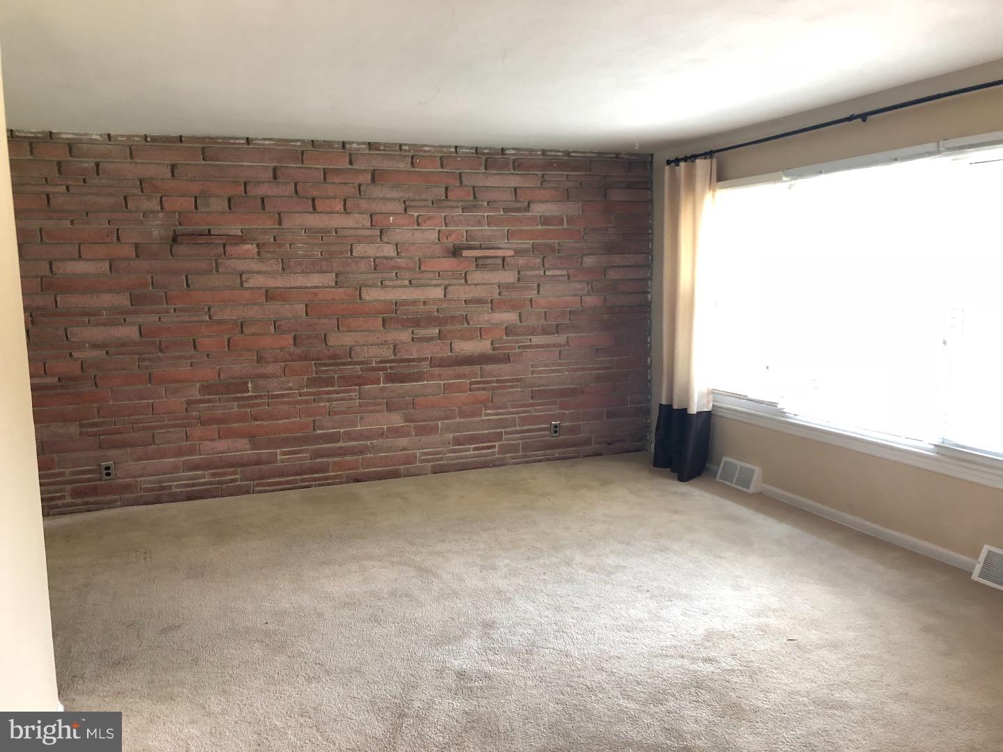 210 Pennsylvania Road Glassboro, NJ 08028 - Photo 3 of 15 Gallery Image 3