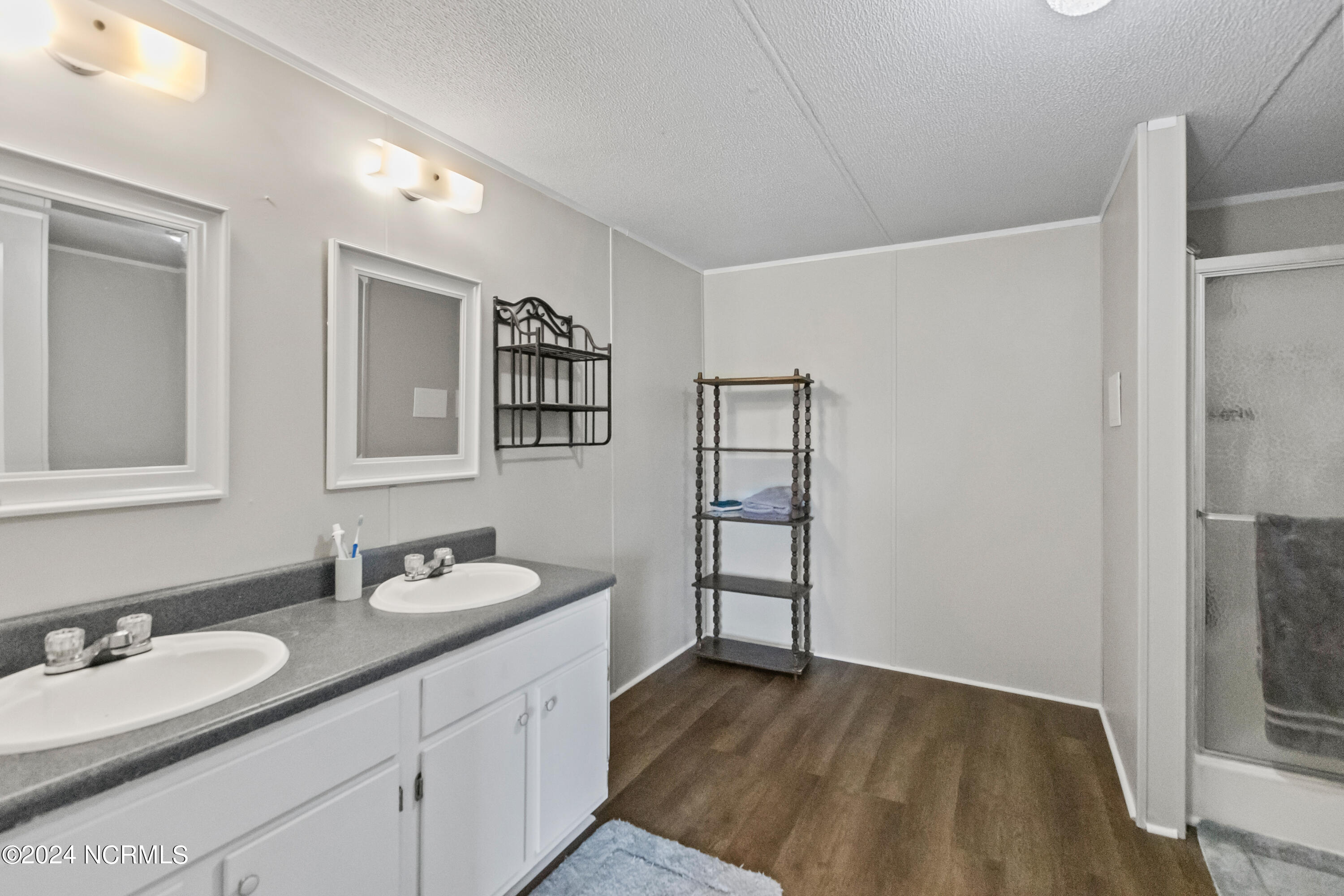 350 West Old Dover Road Dover, NC 28526 - Photo 18 of 37 8G4A3369